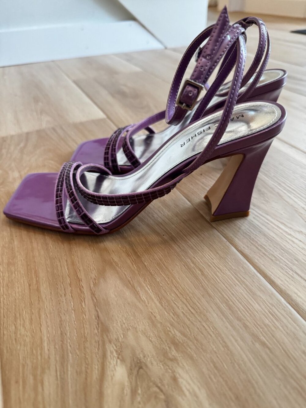 Marc Fisher Purple Rhinestone Strappy Heels Sandals Size 9 Homecoming Party
